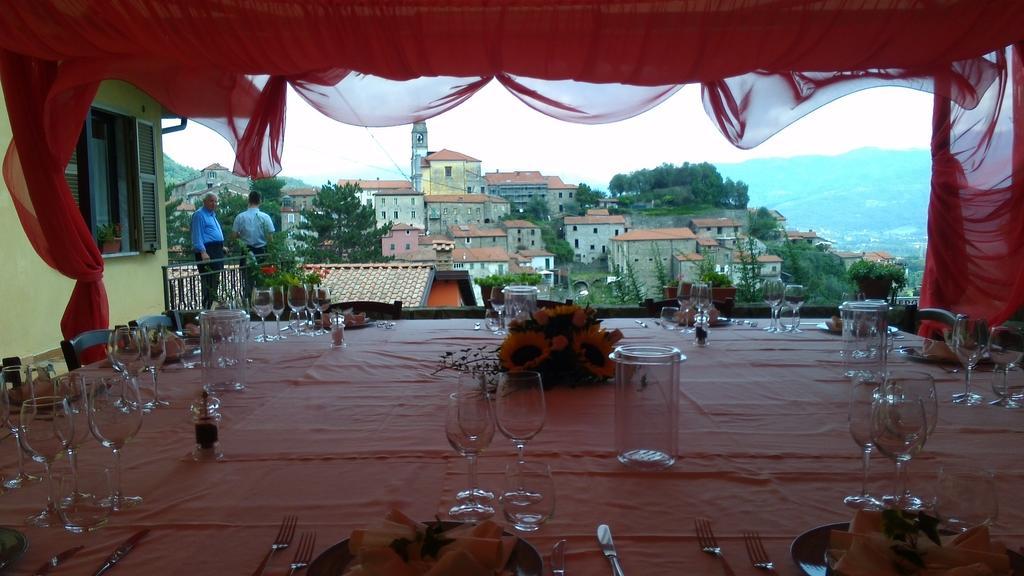Hotel Ristorante El Caracol Mulazzo Eksteriør billede
